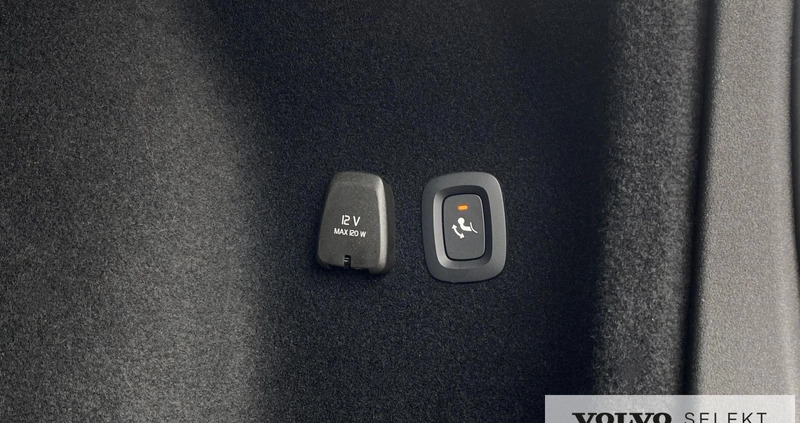 Volvo V60 cena 139900 przebieg: 57070, rok produkcji 2021 z Rypin małe 407
